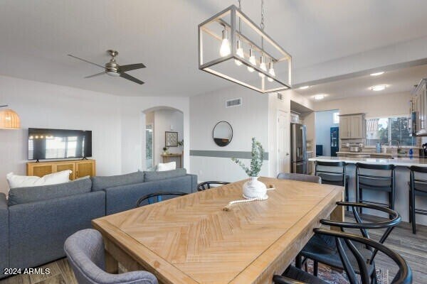 Primary Photo - 1568 E San Remo Ave