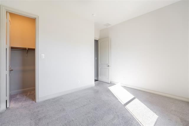 Building Photo - 2205 Granger Ln