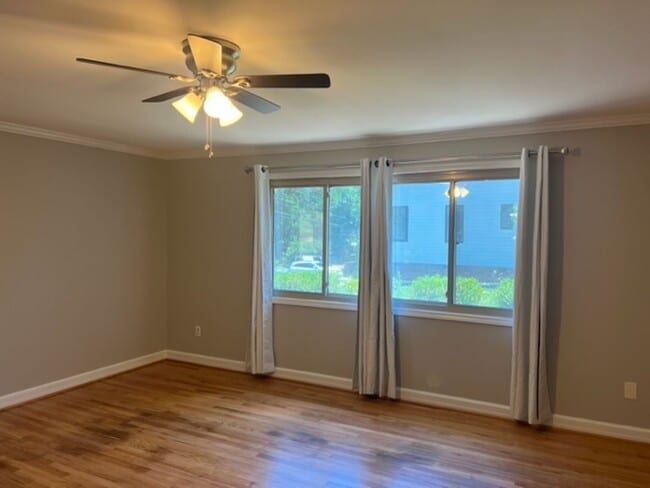 Building Photo - So Close to Downtown Greenville - this VER...