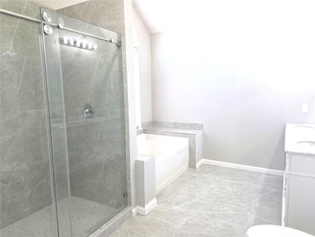 Building Photo - 3610 Muskie Ln