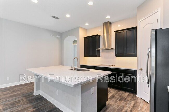 Building Photo - 9211 Neher St