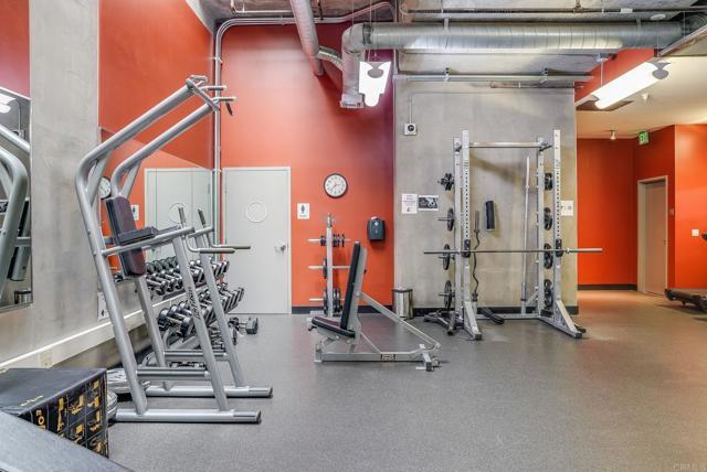 Building Photo - 321 Tenth Ave