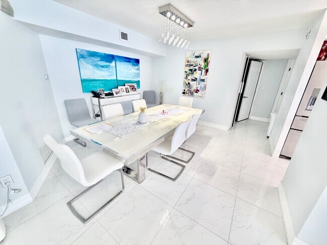 Building Photo - 3410-3410 Galt Ocean Dr