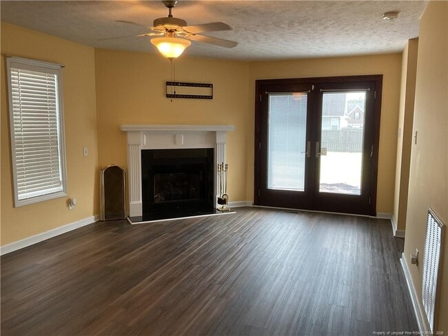 Building Photo - 8225 Hurrican Ln