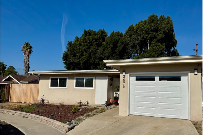 Building Photo - 4576 Borner St