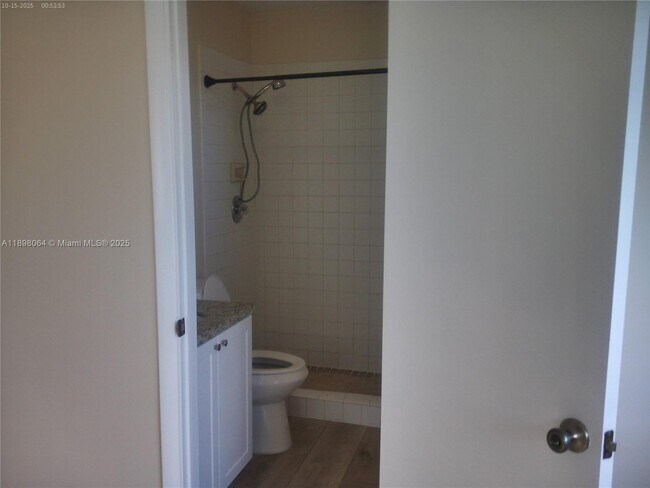 Building Photo - 8540 SW 133rd Avenue Rd