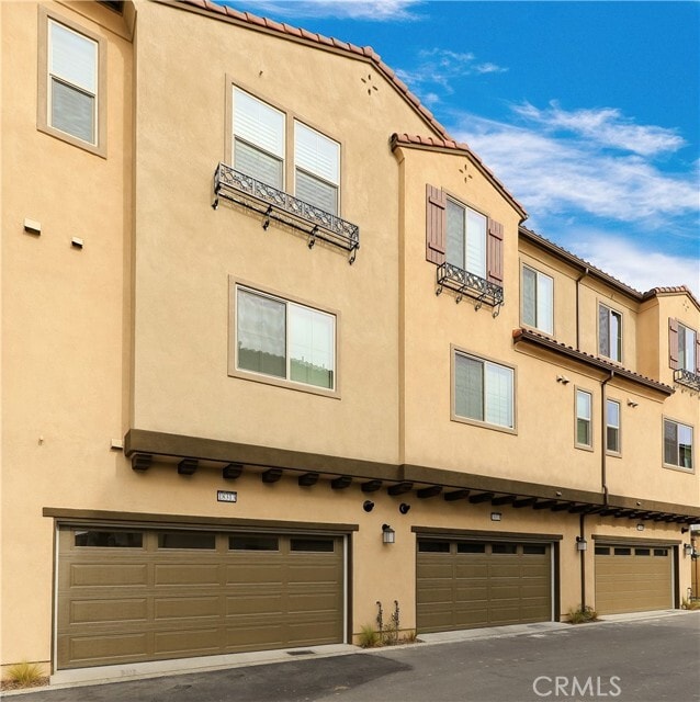 Building Photo - 18313 Maidenhair Wy