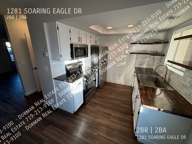 Building Photo - $500 OFF the first month of rent! Two stor...