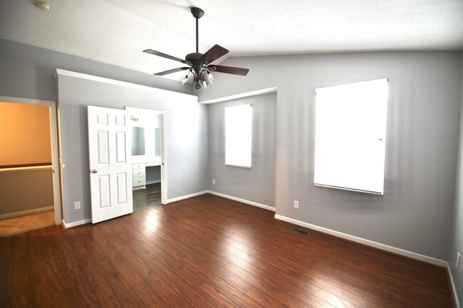 Building Photo - 4400 Greensbury Dr