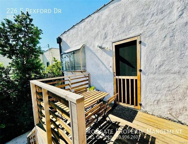 Building Photo - 226 Rexford Dr