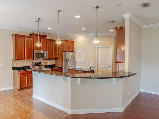 Building Photo - 5109 Legacy Oaks Dr
