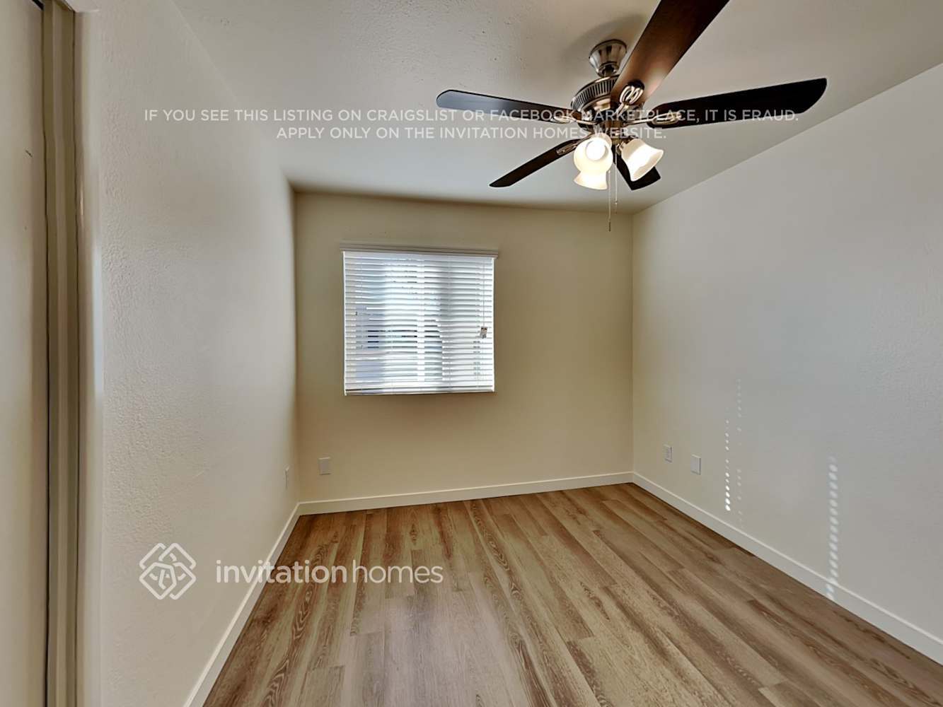 Building Photo - 13401 N 37th Ave