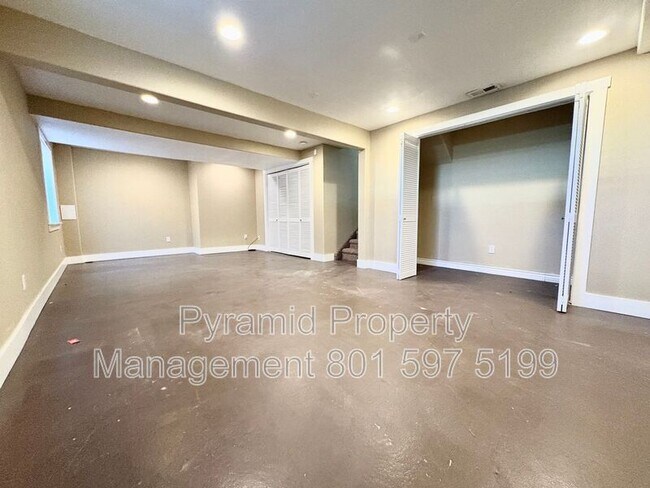 Building Photo - 1747 W 8300 S