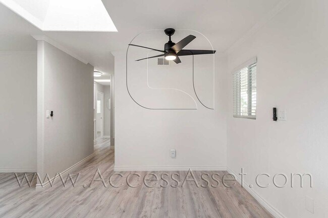Building Photo - 1636 Zoro Way
