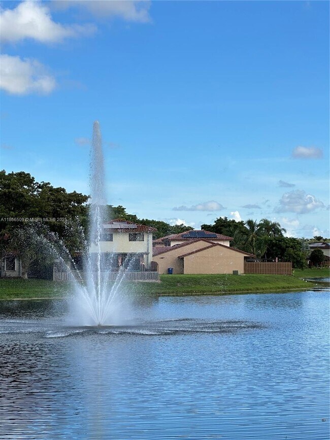 Building Photo - 18224 Mediterranean Blvd