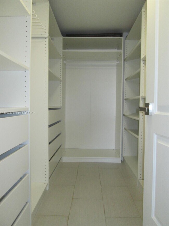 Building Photo - 251 174th St