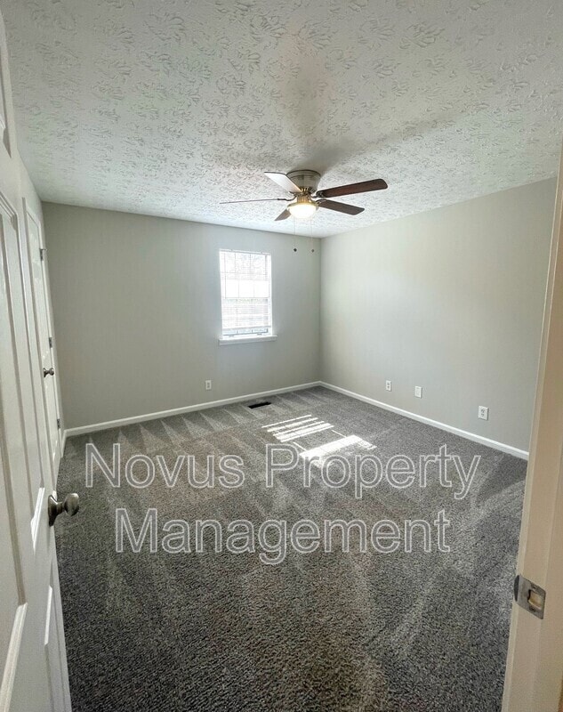 Building Photo - 749 South St