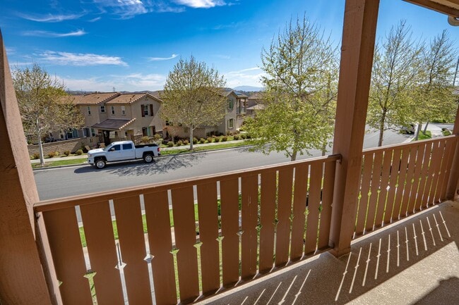 Building Photo - Beautiful 4-Bedroom Home in the West Creek Community of Valencia!
