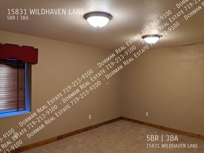Building Photo - 15831 Wildhaven Ln