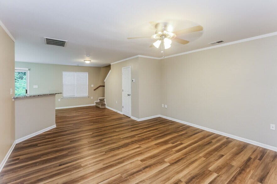 Building Photo - 6727 Hidden Forest Dr