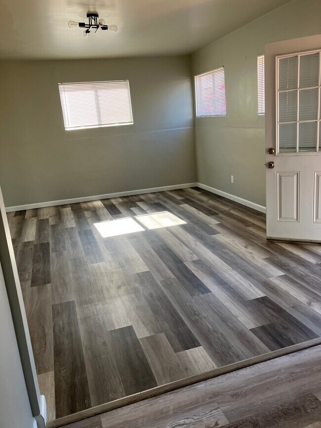 LR with vinyl plank flooring - 131 Montecito Ave