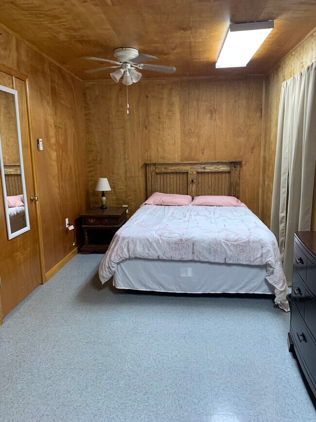 Building Photo - 5843 N Highway 1