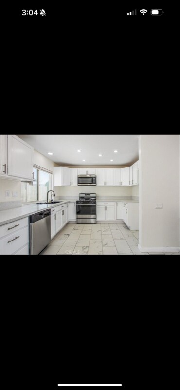 Building Photo - 7312 Palmetto Ave