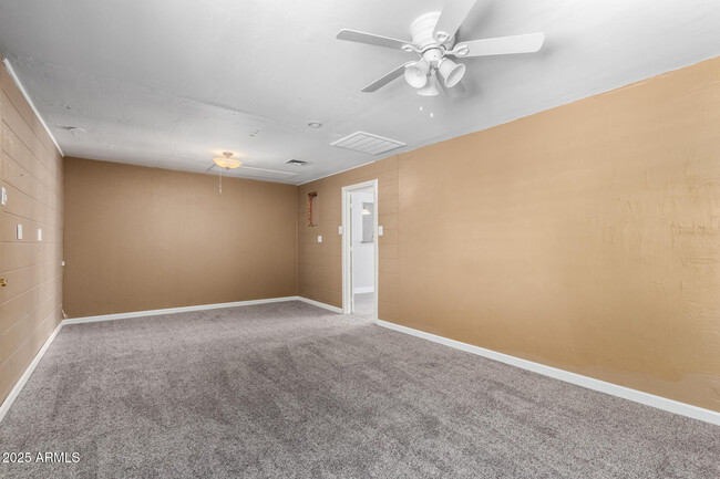 Building Photo - 4731 W Wescott Dr