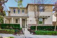 Building Photo - 4 Bedroom Home in Irvine's Great Park Comm...