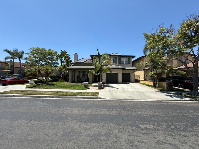 Building Photo - Luxury 5 Bedroom, 4.5 Bath Home in Otay Ra...