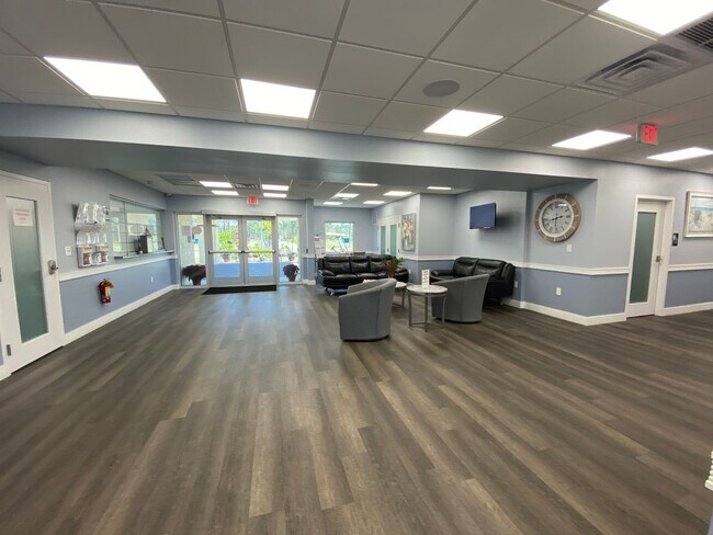 Building Photo - Holiday Park *short or long term rental av...