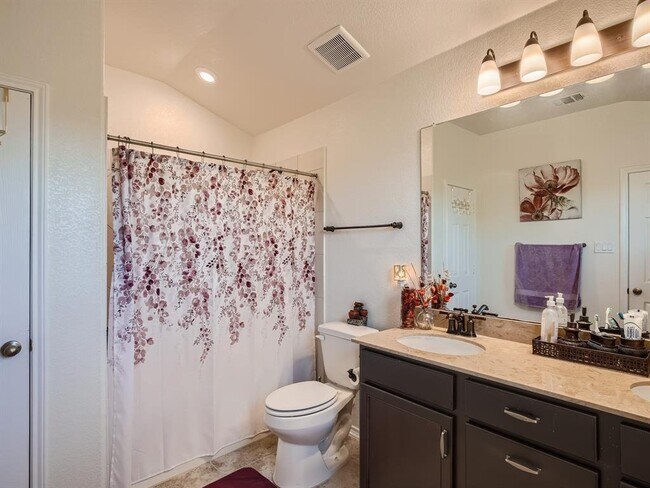 Building Photo - 2471 Sunrise Road Apt #64, Round Rock, TX ...