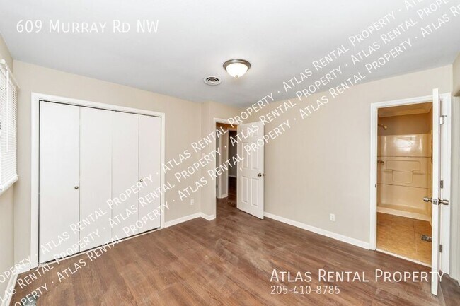 Building Photo - 609 Murray Rd NW