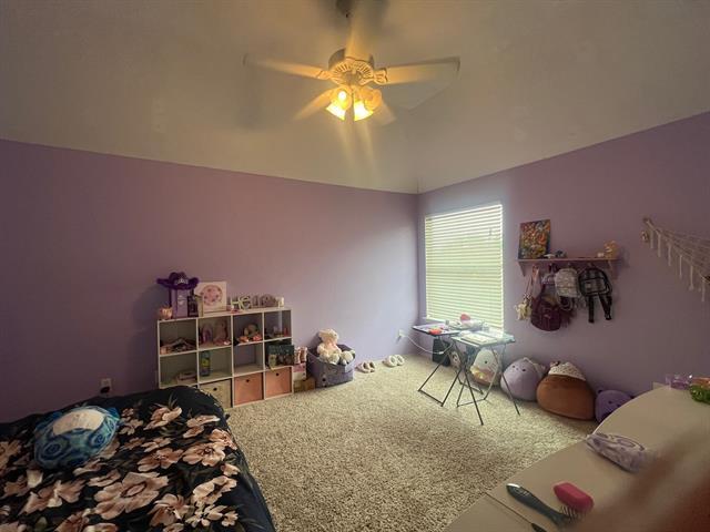Building Photo - 5909 Vineyard Ln