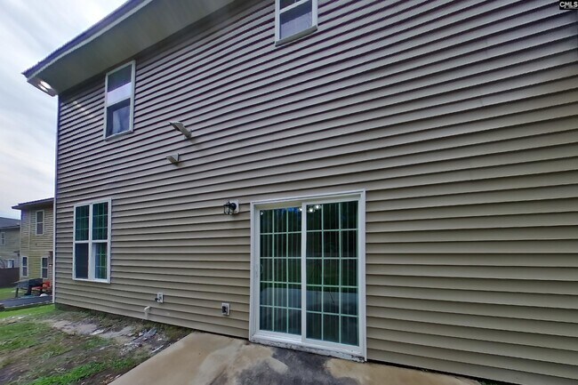 Building Photo - 6 Manzanita Ct