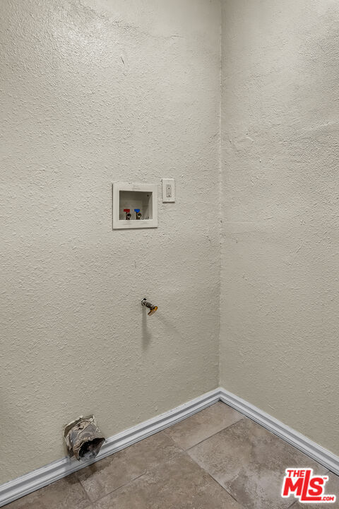 Building Photo - 3619 9th Ave