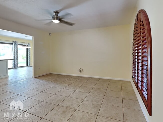 Building Photo - 17323 E Rosita Dr