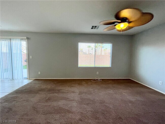 Building Photo - 3780 Autumn King Ave