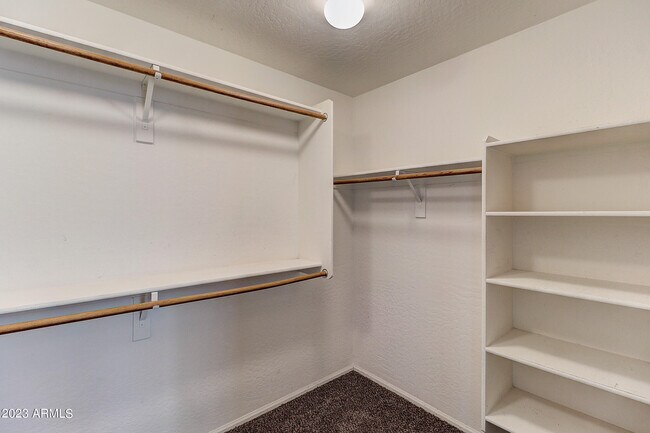 Building Photo - 5029 W Nancy Ln