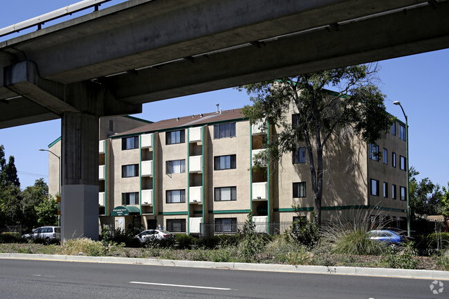 Building Photo - Sojourner Truth Manor