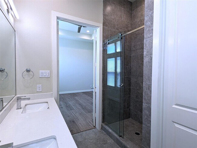 Building Photo - 803 Burton Lndg Ln