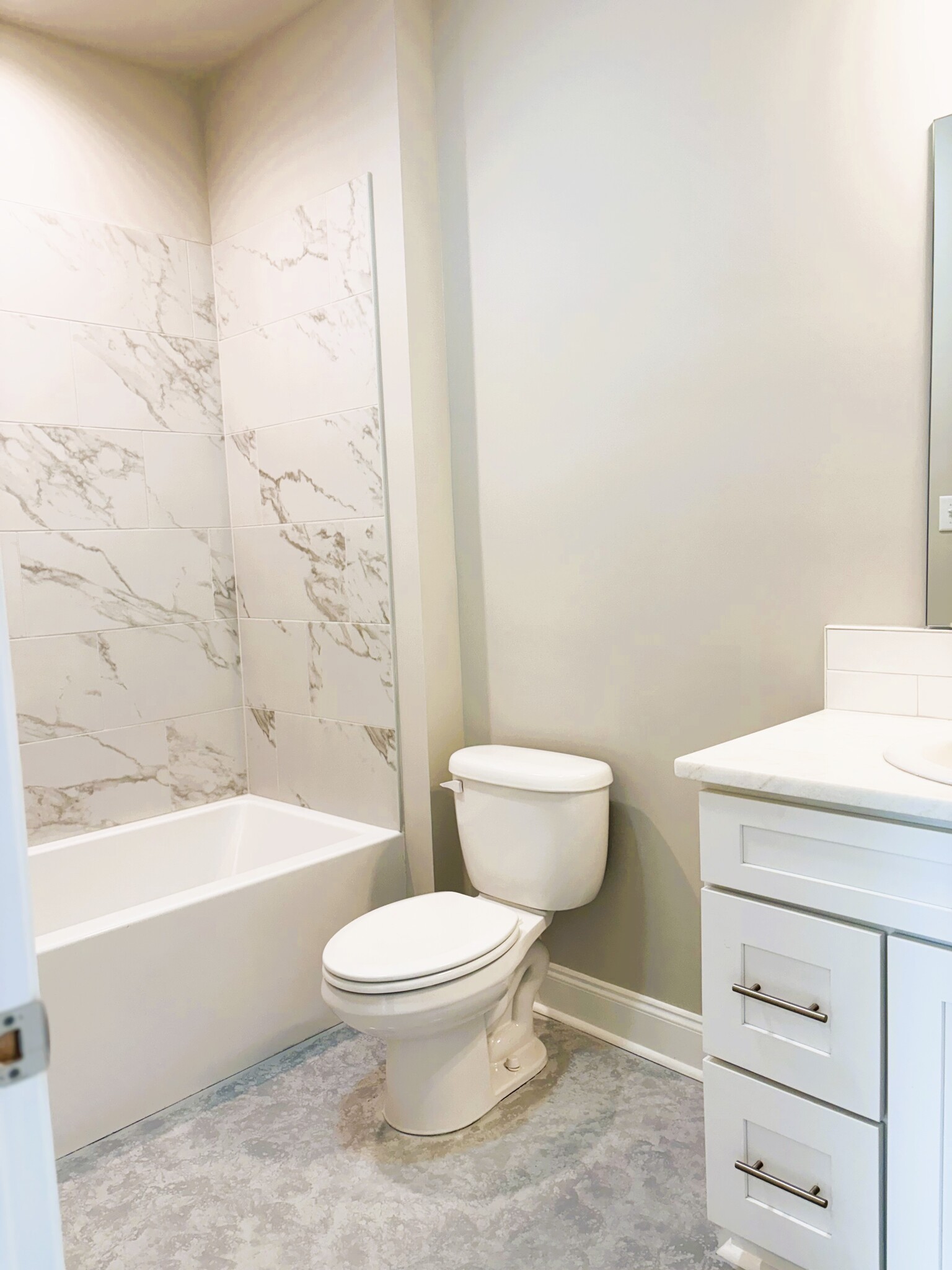 spare bathroom - 107 Centre Sarcelle Blvd