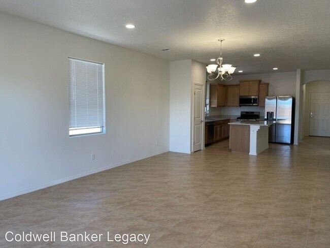Building Photo - 4 br, 2 bath House - 2031 White Dove St SE