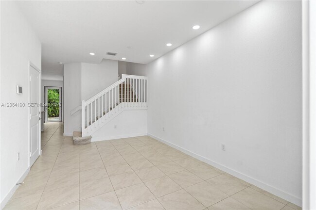 Building Photo - 1385 NW 208th Terrace