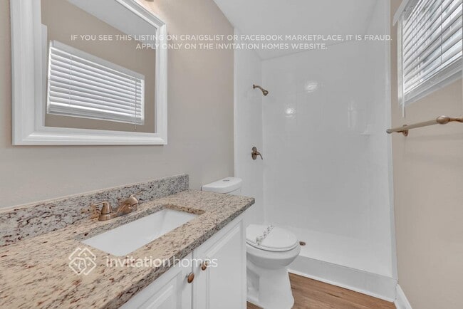 Building Photo - 2121 Oneta Ct