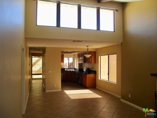 Building Photo - 74155 Candlewood St