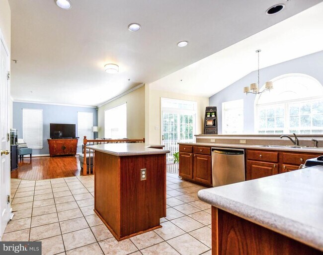 Building Photo - 13003 Belle Meade Trace