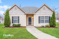 Building Photo - 243 Davis Dr