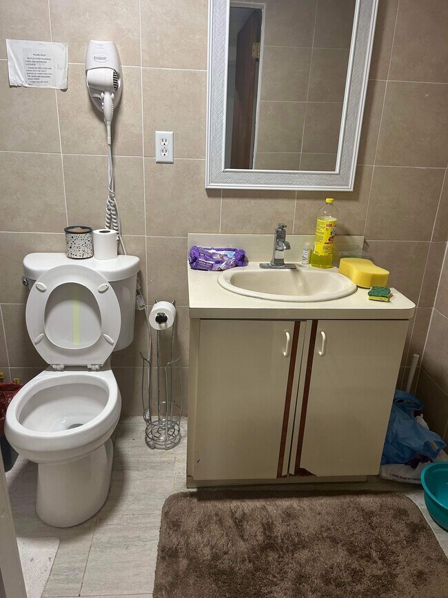 Building Photo - 121 Southern Blvd