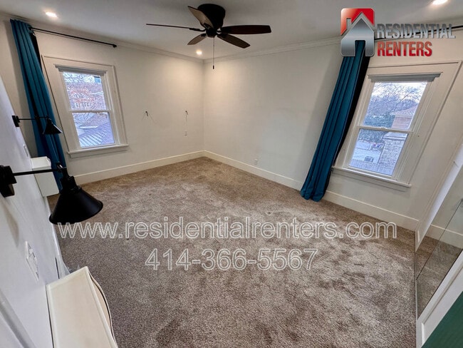 Building Photo - 2618 N 72nd St